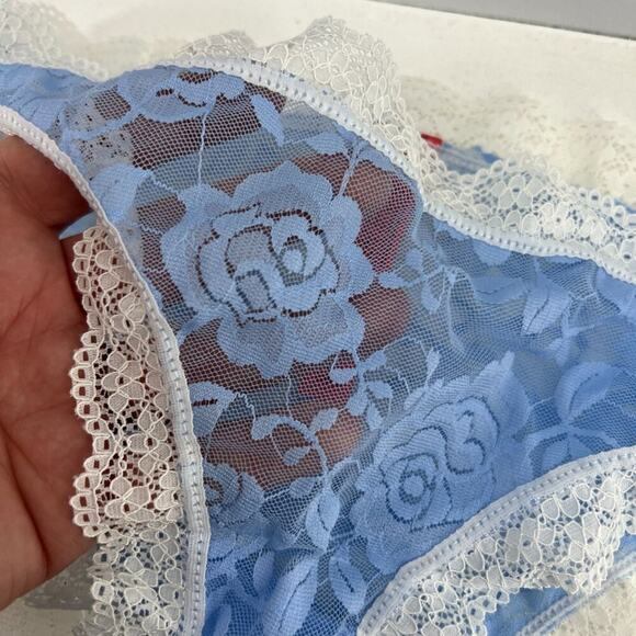Miss Vickie's Intimates All Over Lace Periwinkle Blue White Trim Size Small 5/$2 - Picture 2 of 4
